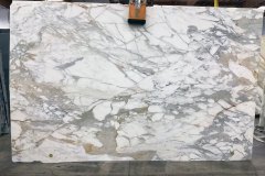 Calacatta Macchiavecchia Honed