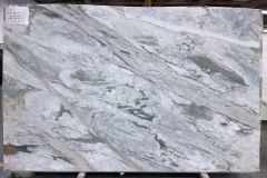 Calacatta Bluette honed